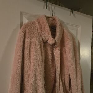 Avalanche Women's Soft Pink Teddy Jacket